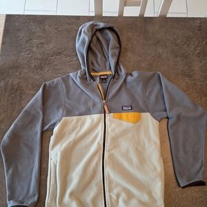 Patagonia Micro D Snap-T Jacket Kids Hooded Fleece Jacket. Size L 12